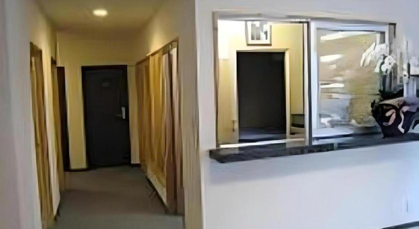 Business Hotel Tsuwano Eksteriør billede